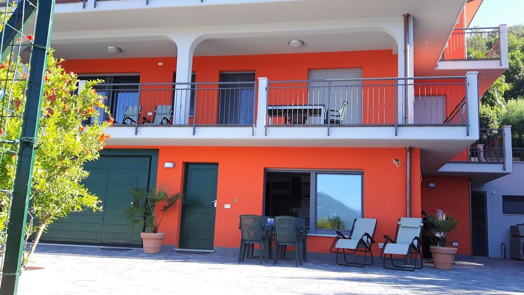 Casa Elena 1 Apartment Germignaga ภายนอก รูปภาพ